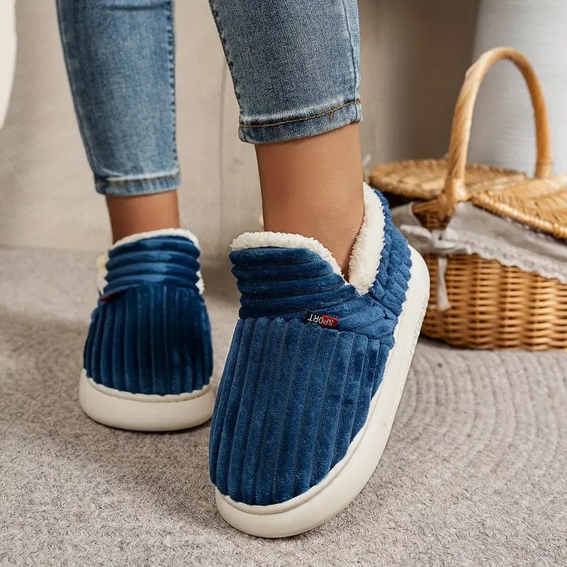 Women's Ultra-Cozy Slippers Shoes in Green - View 4 | Bellmere