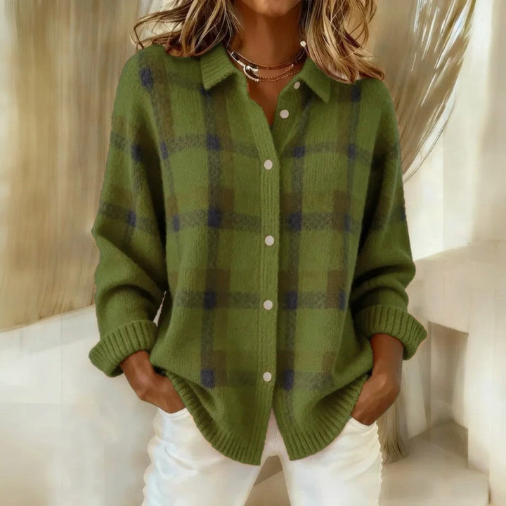 Women's plaid knit cardigan with collar and buttons