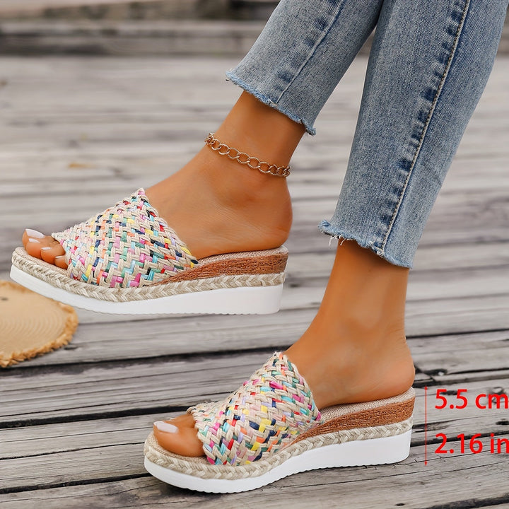 Zaya | Women's Playful Charm, Everyday Comfort