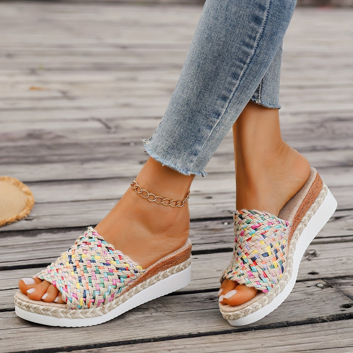 Zaya | Women's Playful Charm, Everyday Comfort