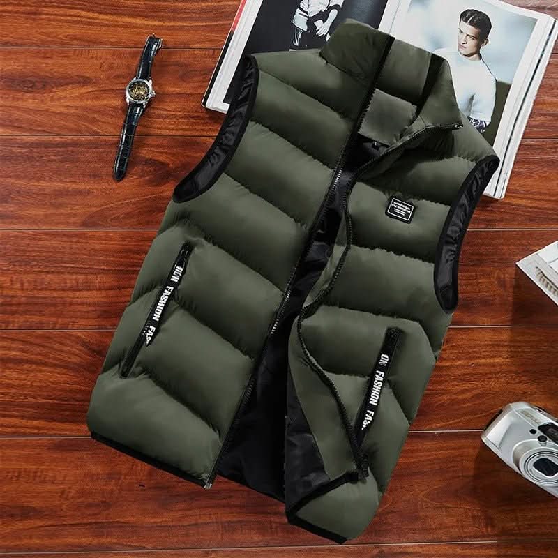 Men's quilted puffer gilet with stand collar and zip pockets