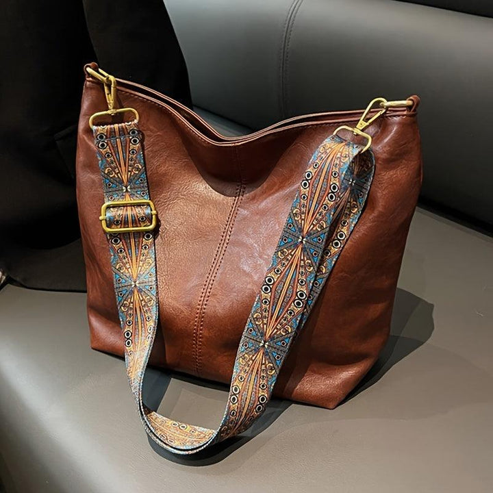Women's Shoulder Bag Bags in Brown - View 2 | Bellmere
