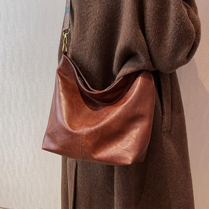 Women's Shoulder Bag Bags in Brown - View 3 | Bellmere