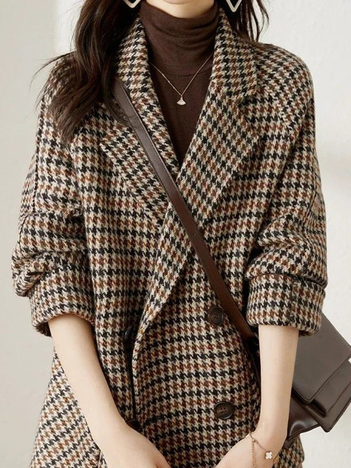 Women's houndstooth blazer coat with notched lapels and button front