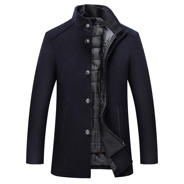 Men's textured winter coat with stand collar, buttons, zip fastening and quilted lining
