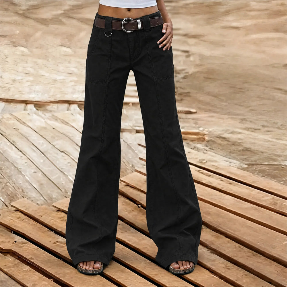 Women's wide leg cargo trousers with high waist, belt and side pockets