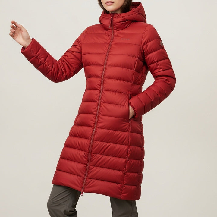 Women's quilted jacket with stand collar, long sleeves and zipped pockets