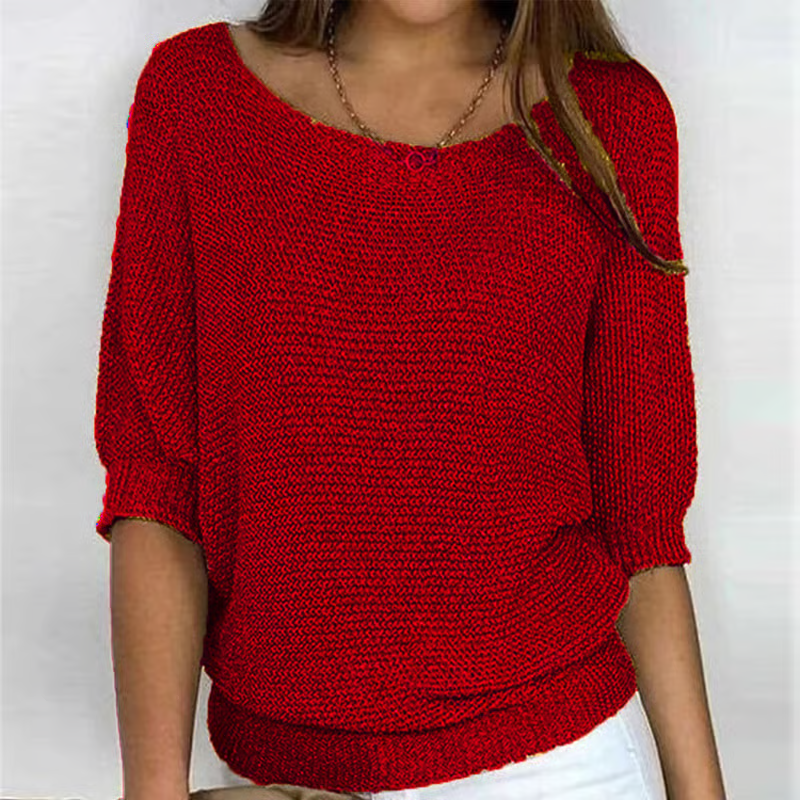 Women's relaxed textured knit sweater with a round neckline