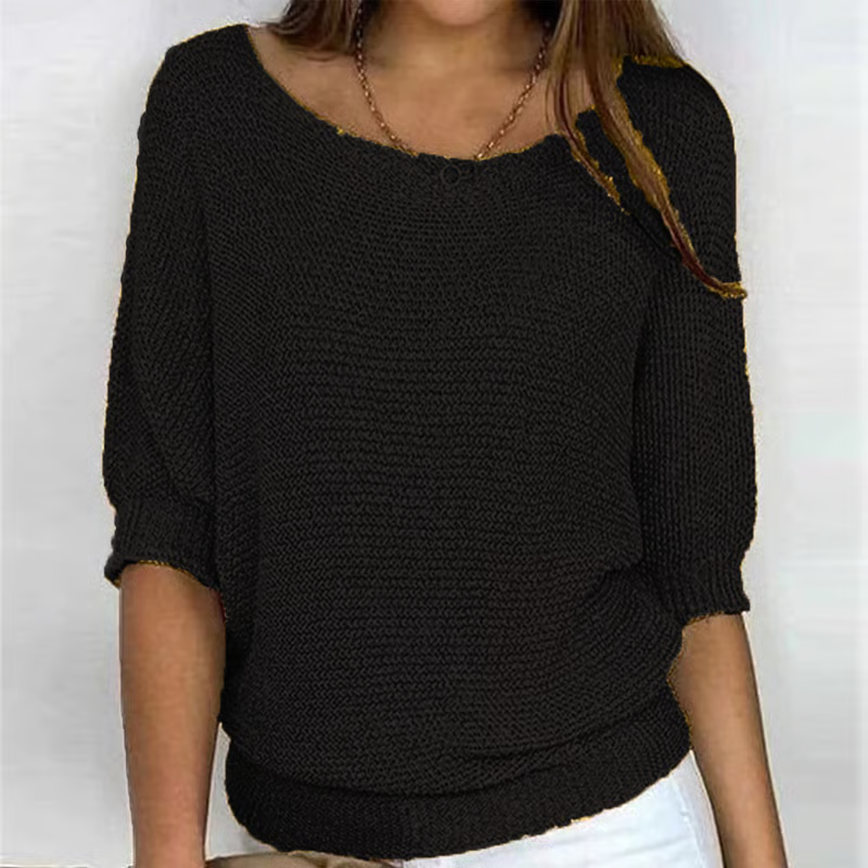 Women's relaxed textured knit sweater with a round neckline