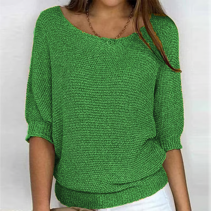 Women's relaxed textured knit sweater with a round neckline