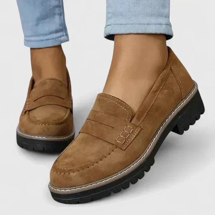 Women's slip-on loafers with round toe and chunky ridged sole