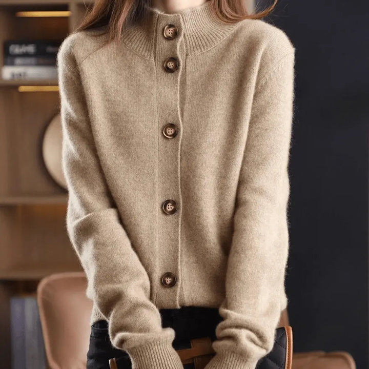 Women's collared button front cardigan with long sleeves and ribbed trims