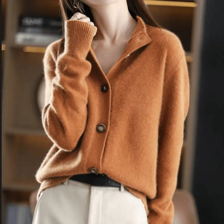 Women's collared button front cardigan with long sleeves and ribbed trims