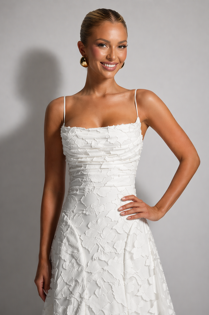Women's lace sweetheart neckline strappy maxi dress in red and white