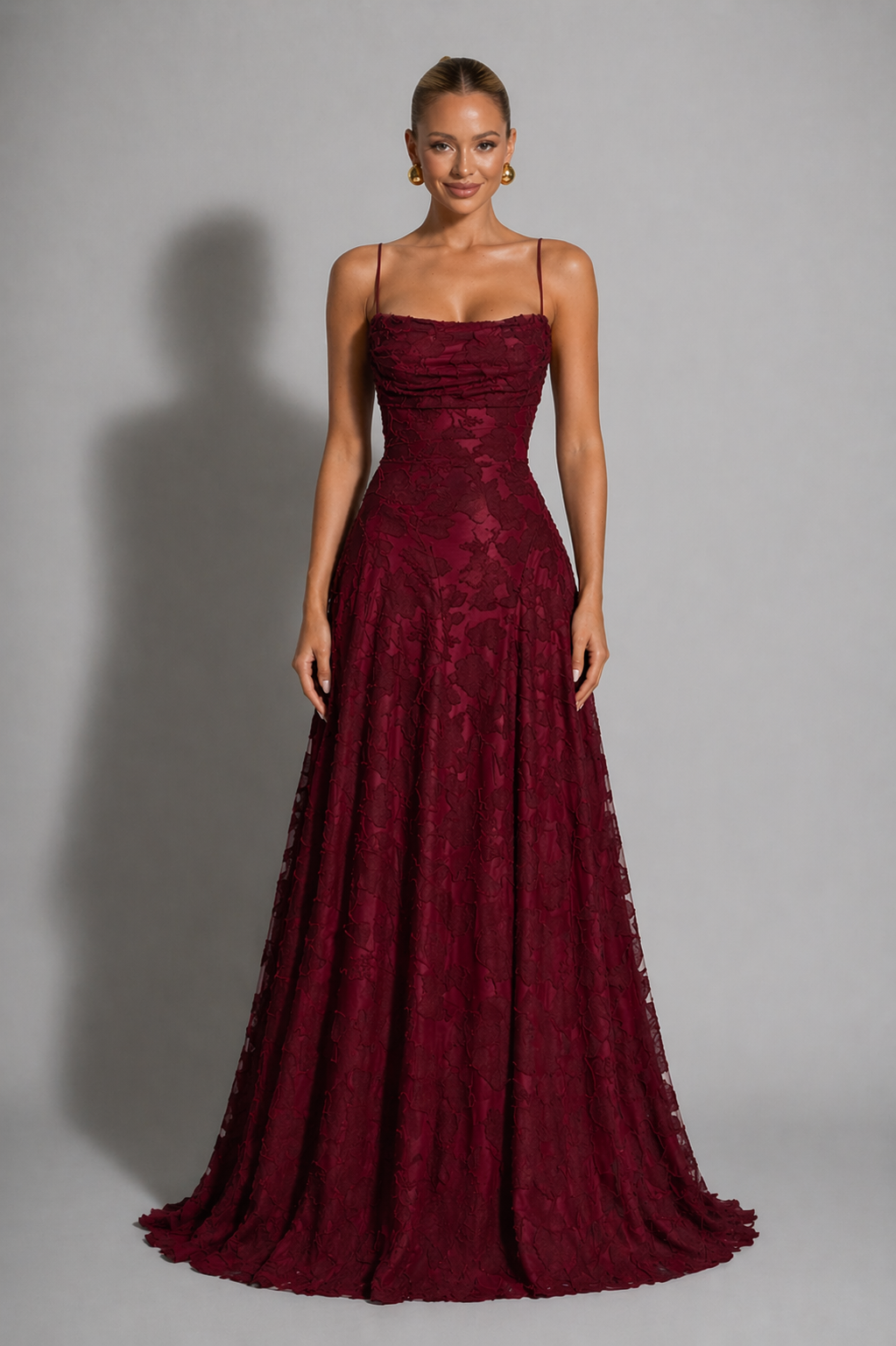 Women's lace sweetheart neckline strappy maxi dress in red and white