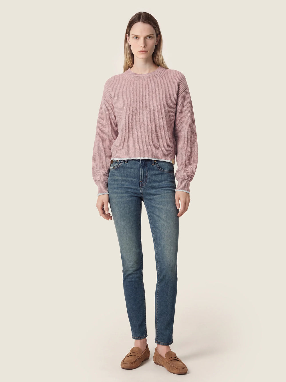 Women's pink ribbed crew neck cropped sweater with long sleeves