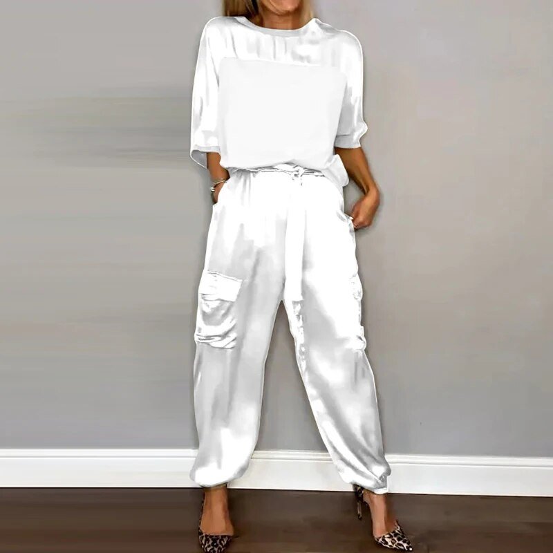 Relaxed Clothing Set in Gold - View 5 | Bellmere