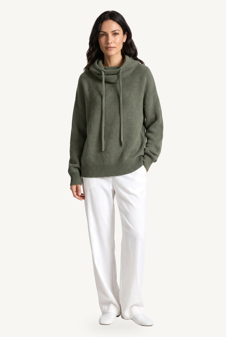 Women's textured knit hoodie with hood, drawstrings and long sleeves