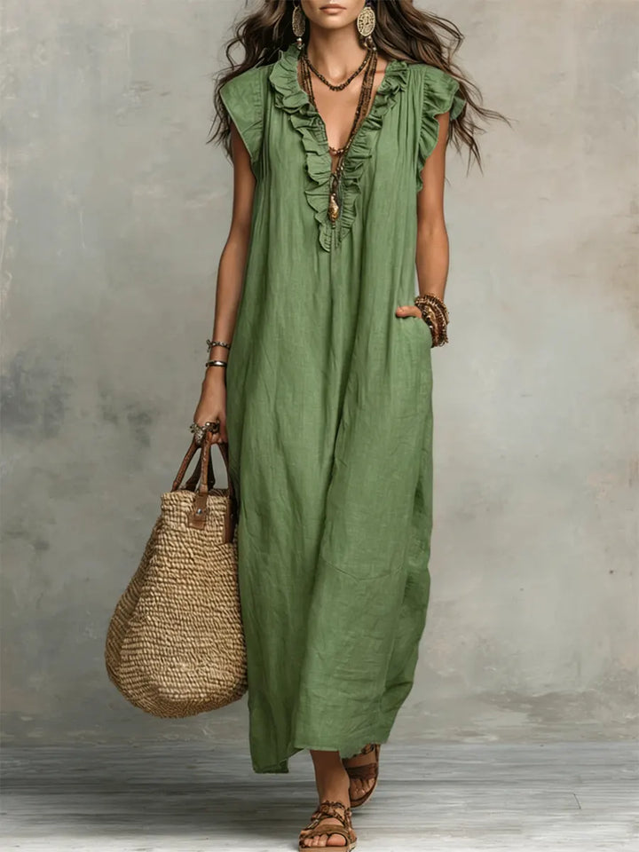 Women's bohemian maxi dress with V-neck ruffled front, short sleeves and side pockets in grey and green