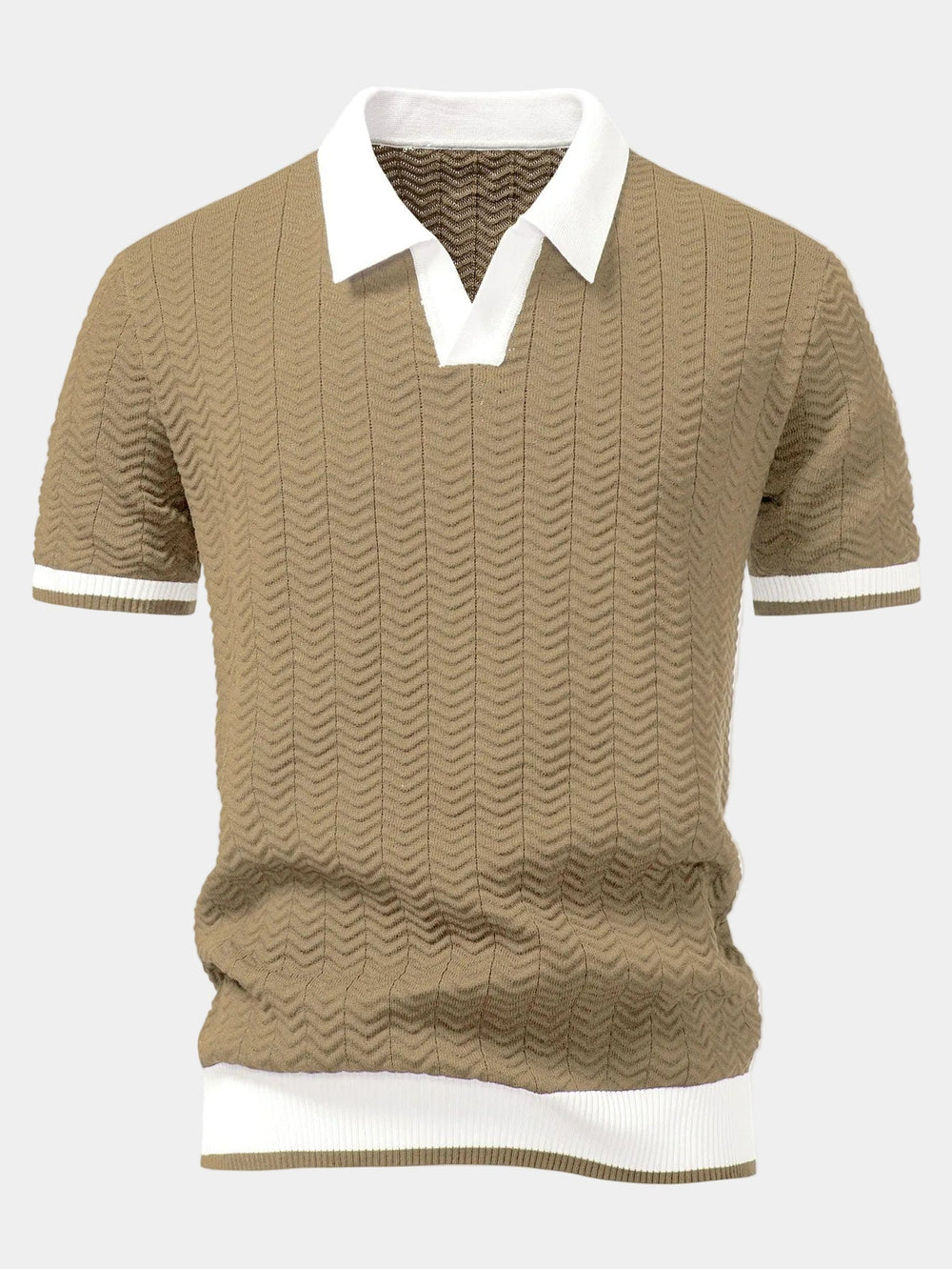Men's short-sleeve textured knit polo shirt with contrasting collar and ribbed trims