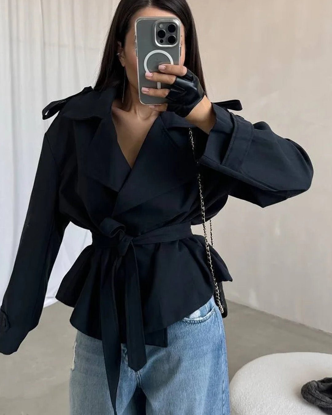 Women's cropped belted trench coat with high collar and double-breasted front