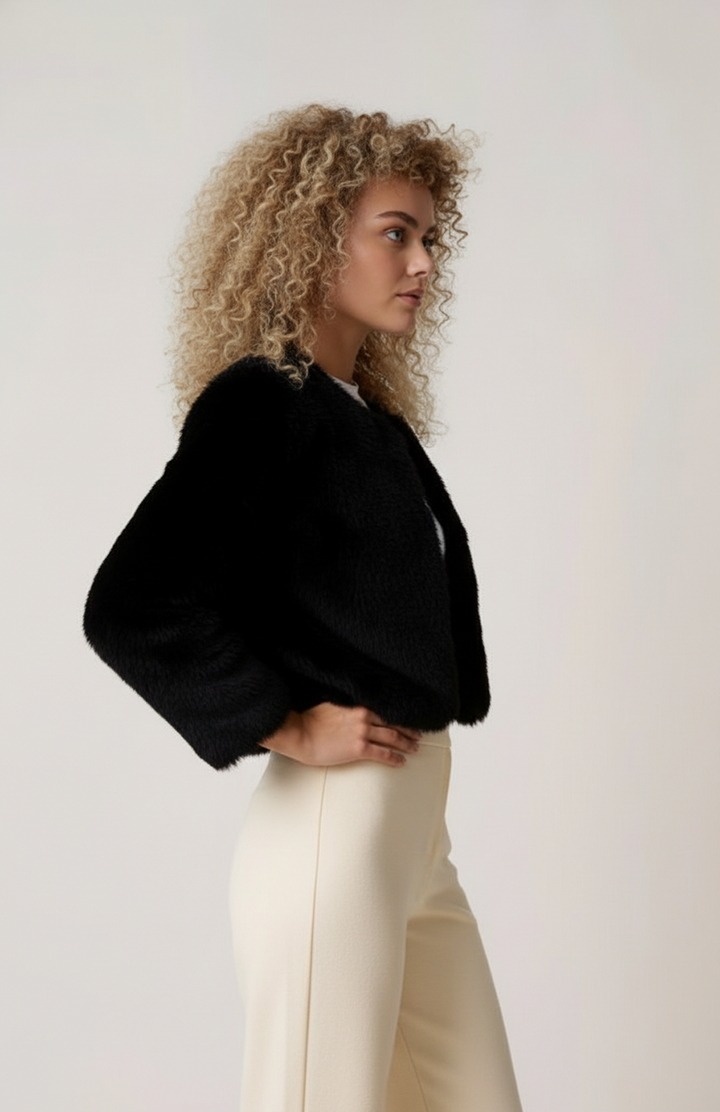Women's short plush-textured jacket with long sleeves and open front
