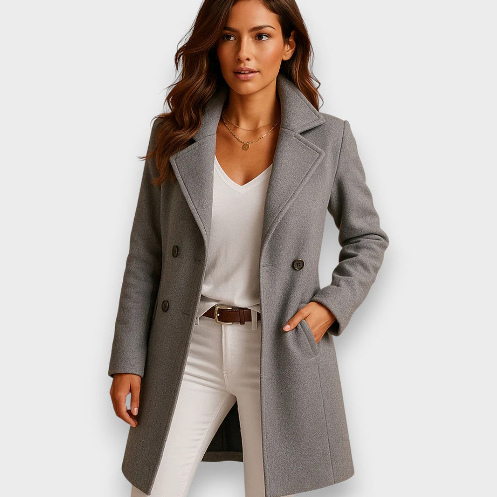 Women's long tailored coat with notched lapels, long sleeves and front pockets
